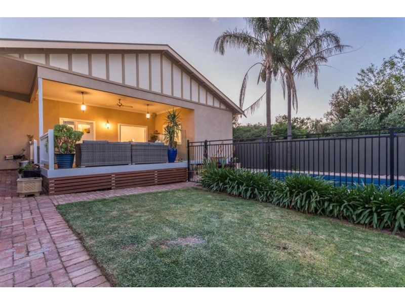 2 Lambert Road, Royston Park SA 5070