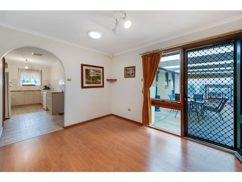 7 Nutter Court, Para Hills West SA 5096