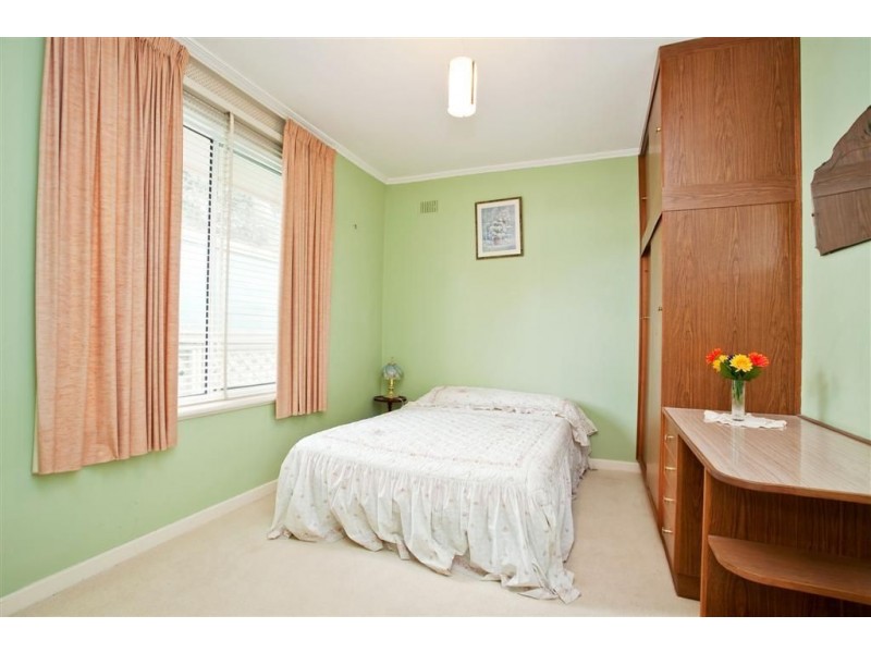 4 Redwood Street, Rostrevor SA 5073
