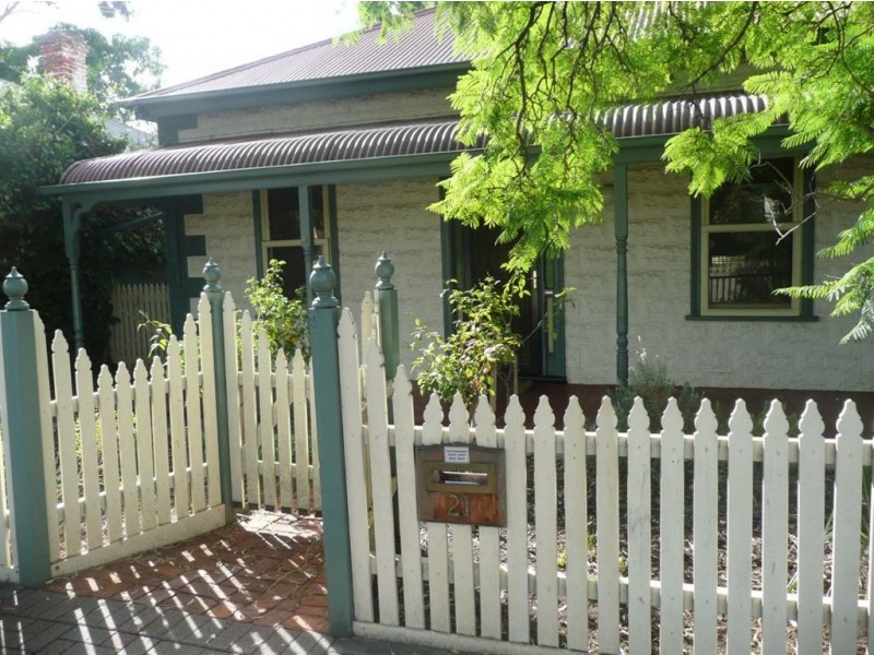 21 Albermarle Street, Trinity Gardens SA 5068