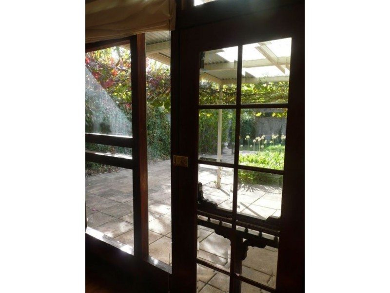 21 Albermarle Street, Trinity Gardens SA 5068