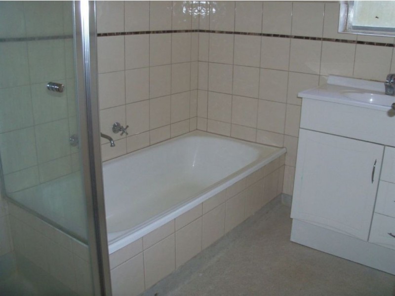 38 Rita, Rostrevor SA 5073