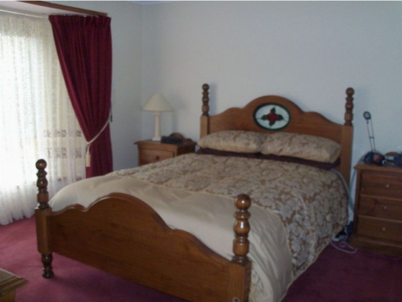 35 Rossitter Drive, Evanston Park SA 5116