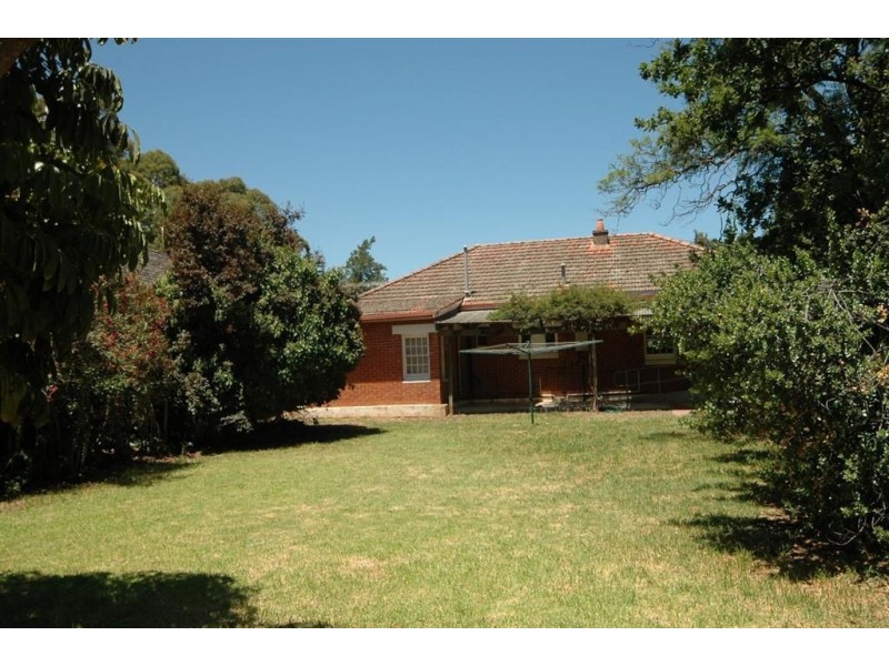 13 Tennyson Street, Tranmere SA 5073