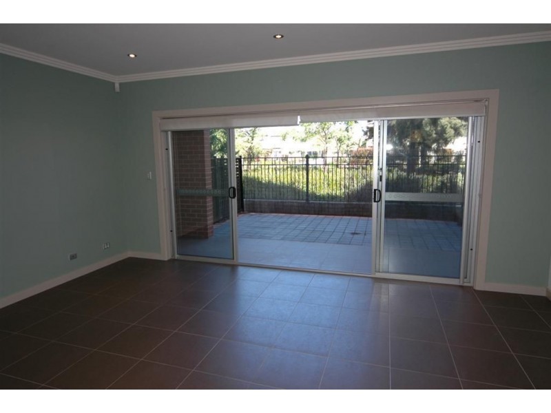 54 Grasswren Way, Mawson Lakes SA 5095