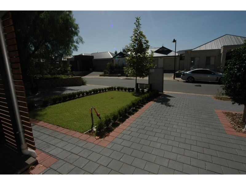 54 Grasswren Way, Mawson Lakes SA 5095