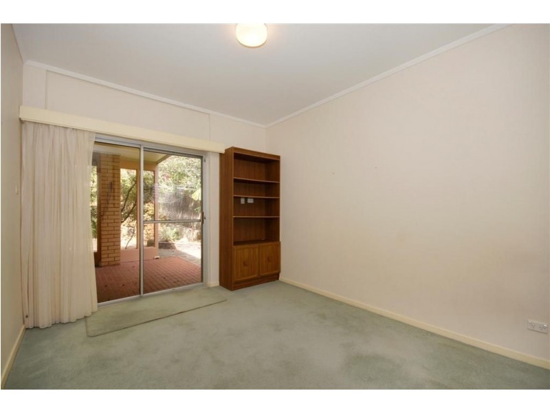 26 Crompton Drive, Wattle Park SA 5066