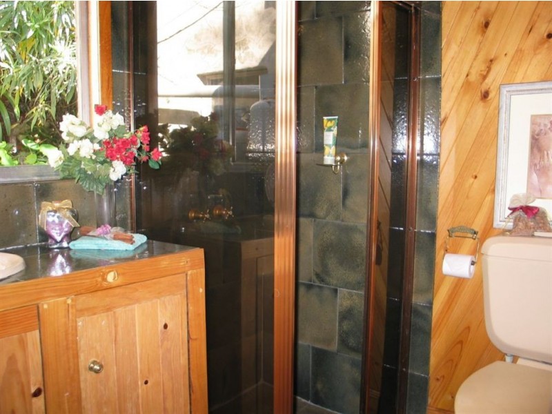 22 Debneys Road, Norton Summit SA 5136