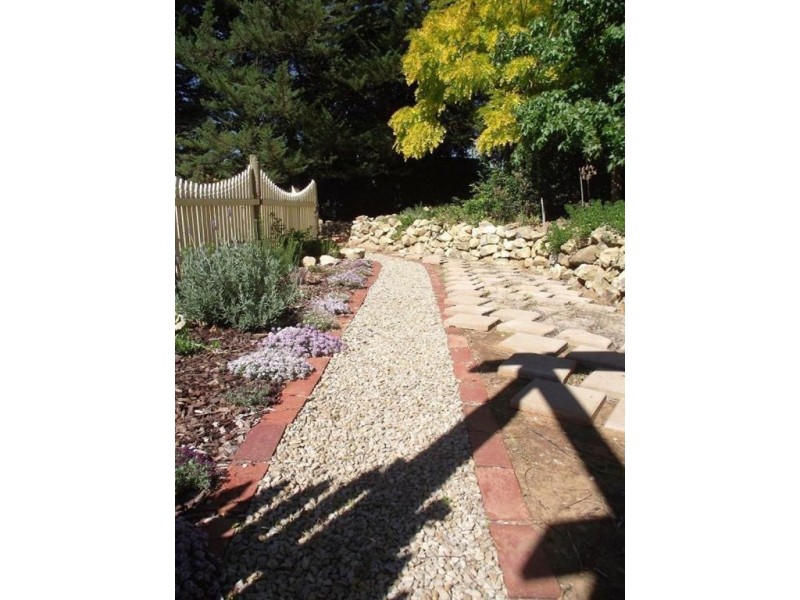 22 Debneys Road, Norton Summit SA 5136