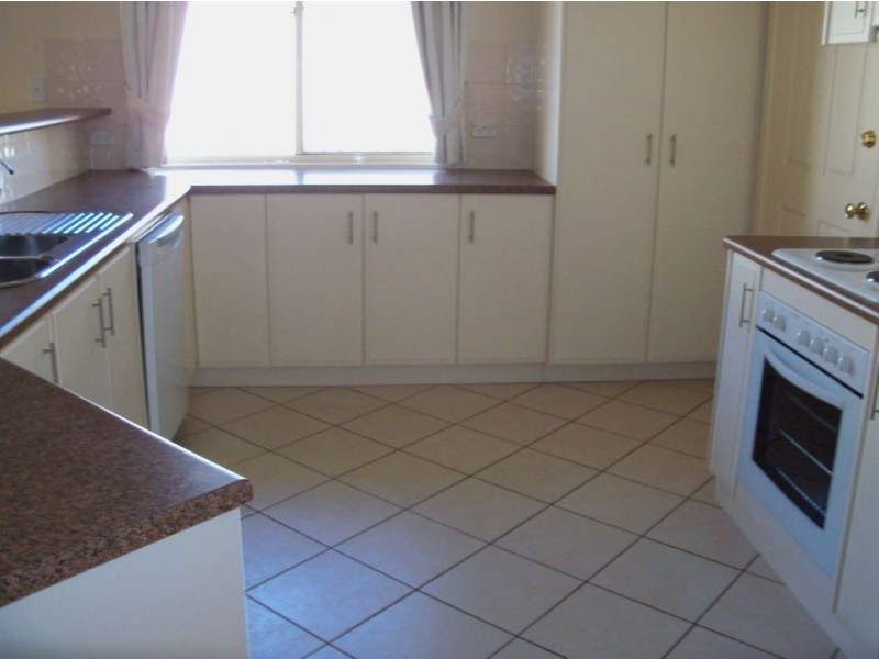 8 Paradale Drive, Tanunda SA 5352