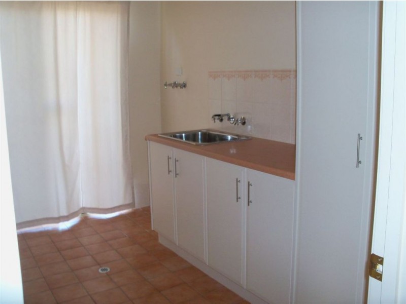 8 Paradale Drive, Tanunda SA 5352