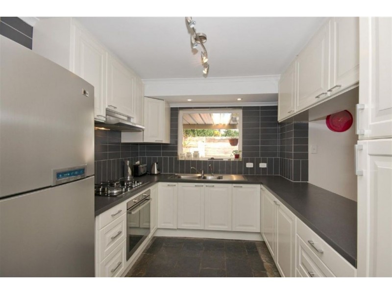 14 Anona Way, Fairview Park SA 5126