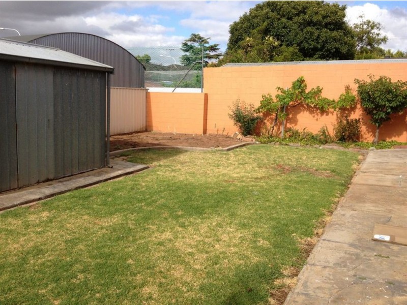 6 Ralph Court, Rostrevor SA 5073