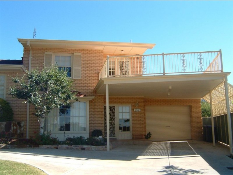 8 Clark Street, Stonyfell SA 5066