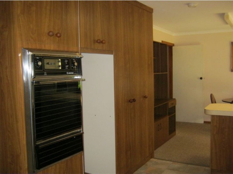 7 Hartley Street, Riverton SA 5412