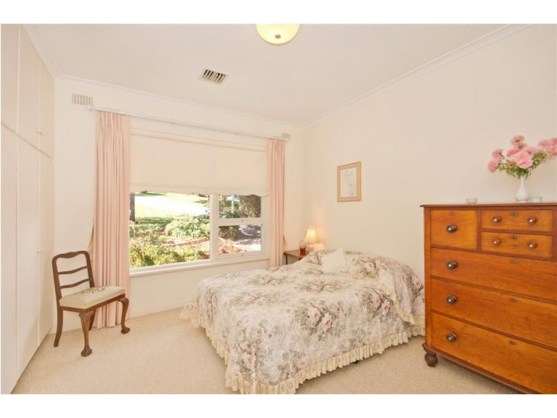 51 Crompton Drive, Wattle Park SA 5066