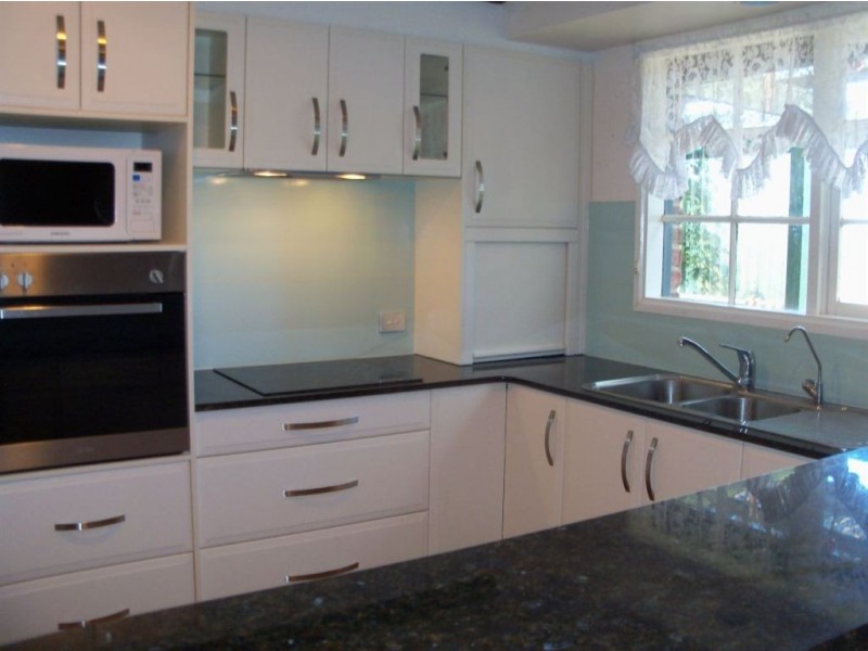 3 Whitbread Grove, Skye SA 5072