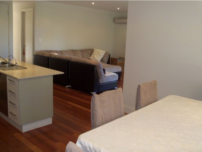 2 Austin Crescent, St Georges SA 5064