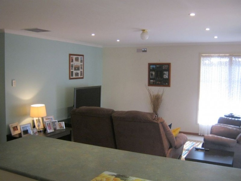 4 Castine Terrace, Riverton SA 5412