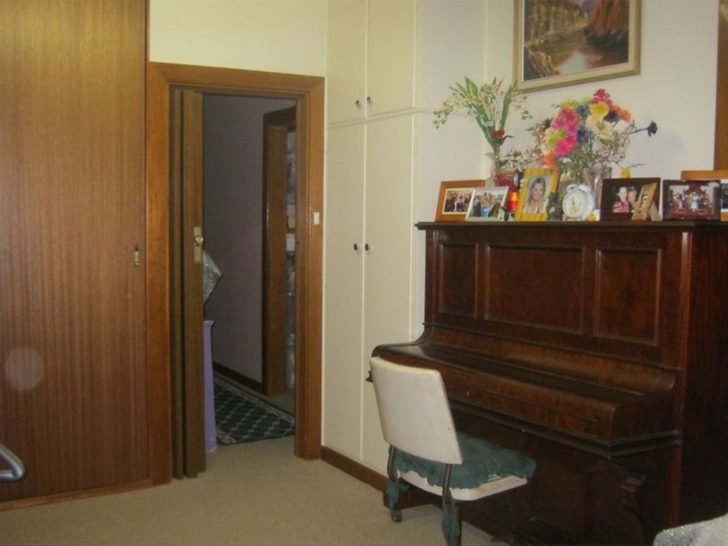 4 Swinden Street, Riverton SA 5412