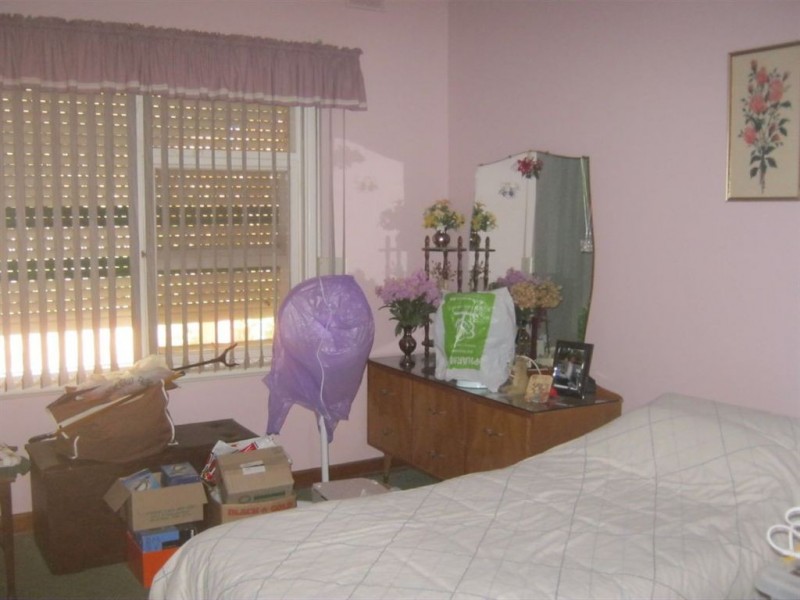 4 Swinden Street, Riverton SA 5412