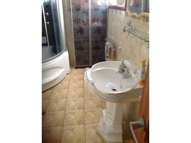 4 Down Drive, Valley View SA 5093