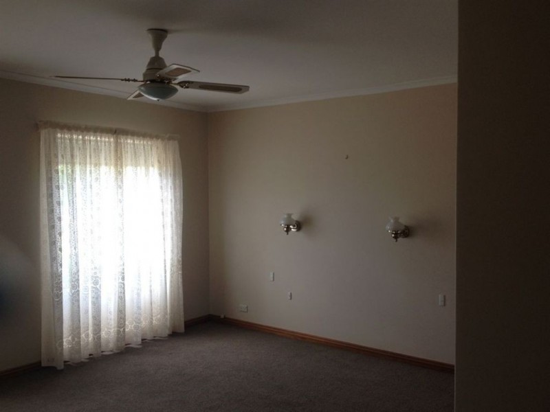 28 Tristania Terrace, Dernancourt SA 5075