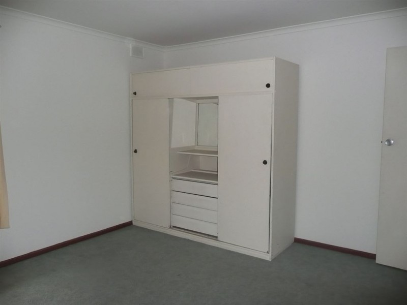 2/36-38 Cresdee Rd, Campbelltown SA 5074