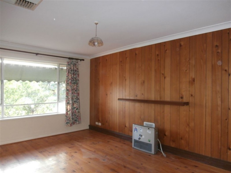 26 Deans Road, Campbelltown SA 5074