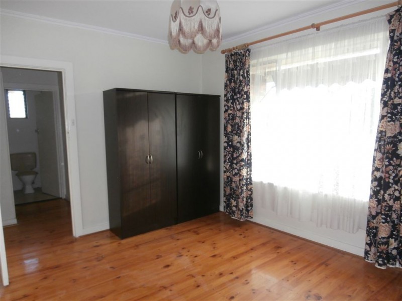 26 Deans Road, Campbelltown SA 5074