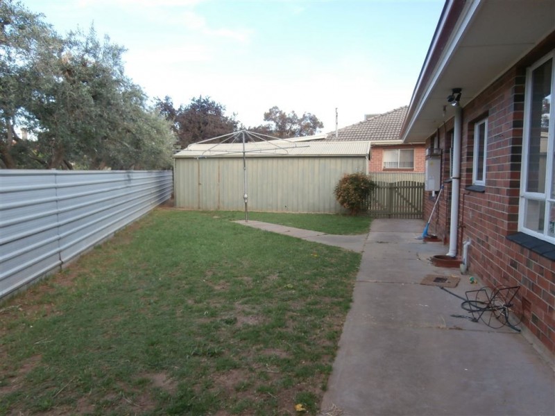 26 Deans Road, Campbelltown SA 5074