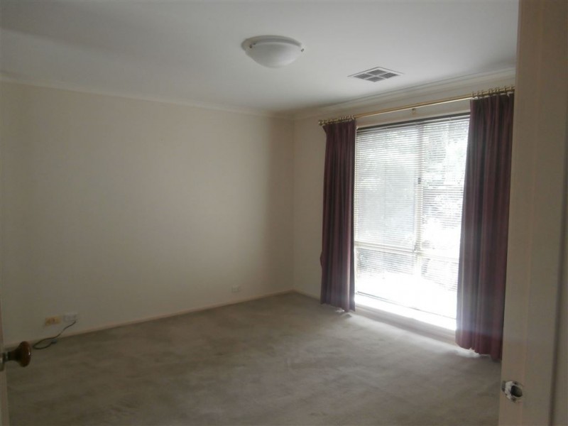 10 Dallas Ct, Wynn Vale SA 5127