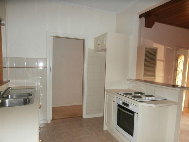 19 Rodney Ave, Tranmere SA 5073