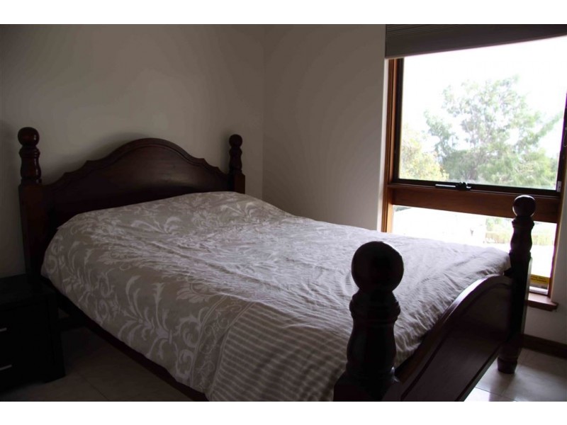16 Grevillea Drive, Athelstone SA 5076