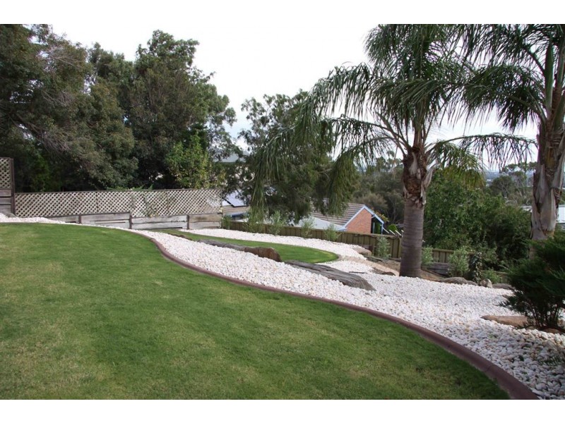 16 Grevillea Drive, Athelstone SA 5076