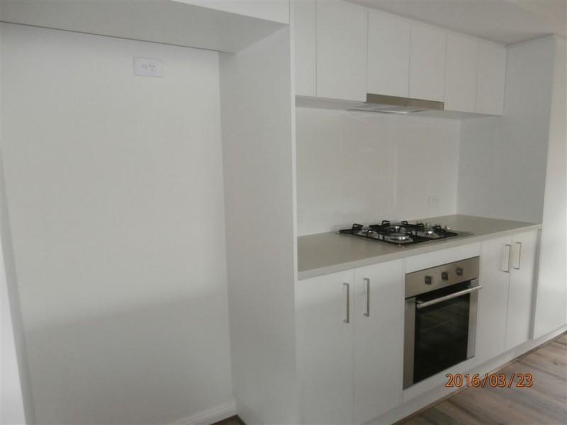 25 Matthews Ave, Seaton SA 5023