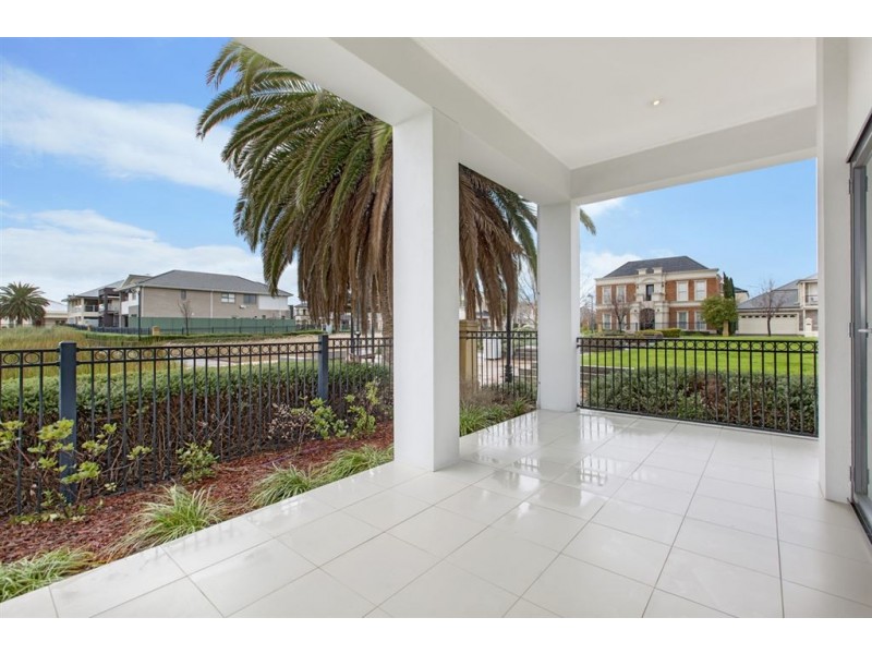 .8 Isla Cct, Mawson Lakes SA 5095