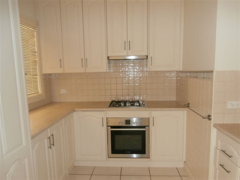 8 Lindsay St, Rostrevor SA 5073