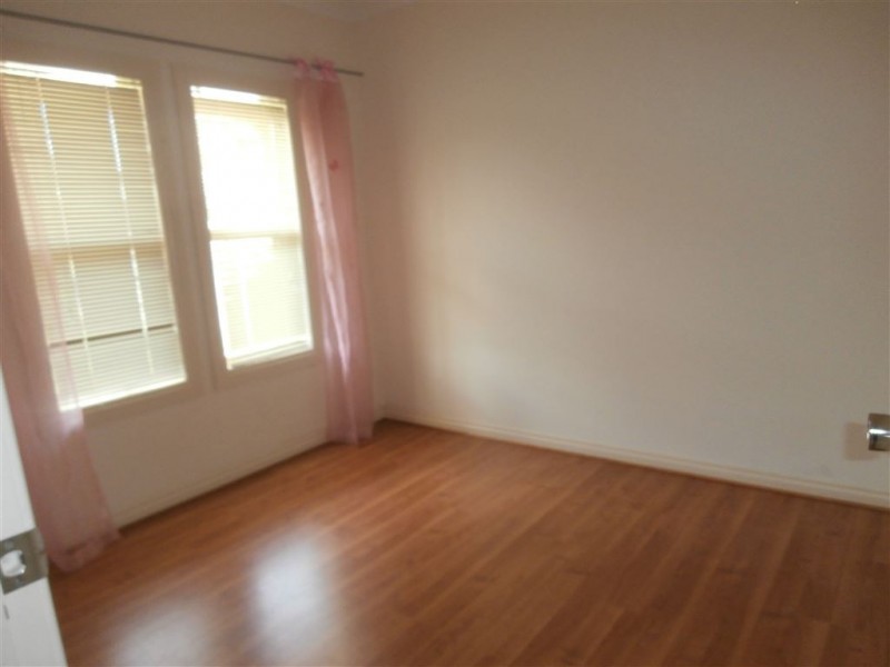 8 Lindsay St, Rostrevor SA 5073