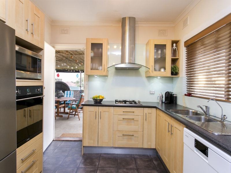 19 Launer Avenue, Rostrevor SA 5073