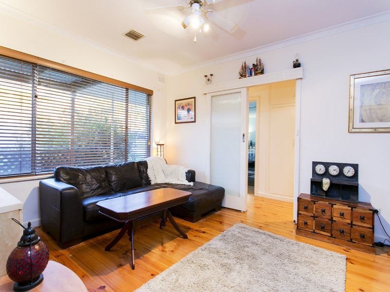 19 Launer Avenue, Rostrevor SA 5073