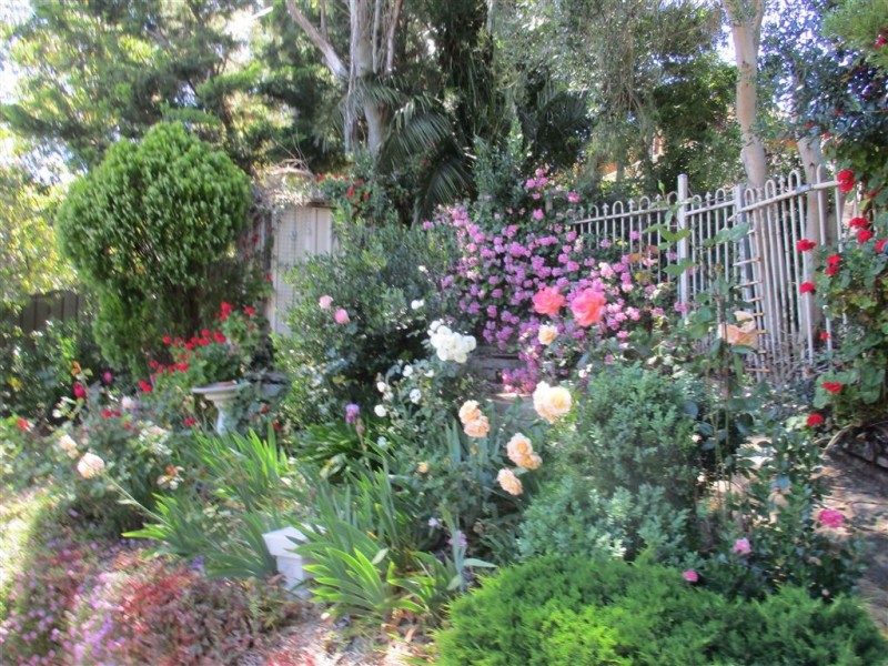 24 Blue Crescent, Woodforde SA 5072