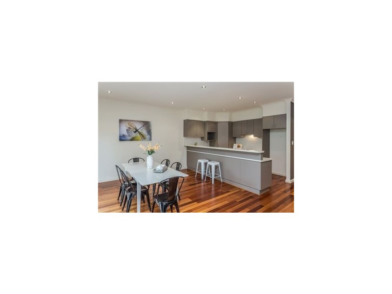 5b Russell Street, Magill SA 5072