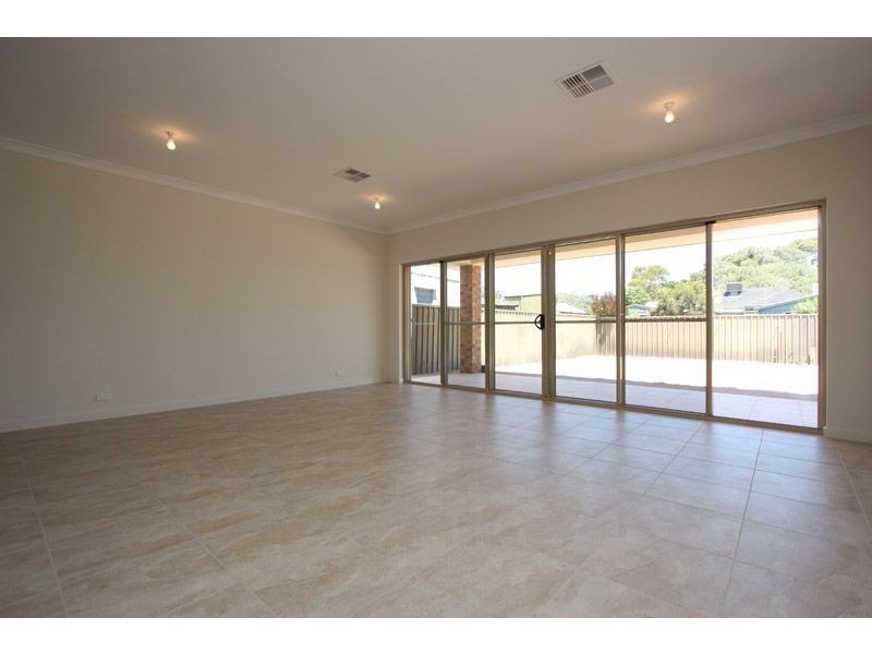 8 Livingstone Street, Glengowrie SA 5044