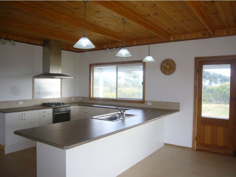 Lot 1998 Emu Rock Road, Clare SA 5453