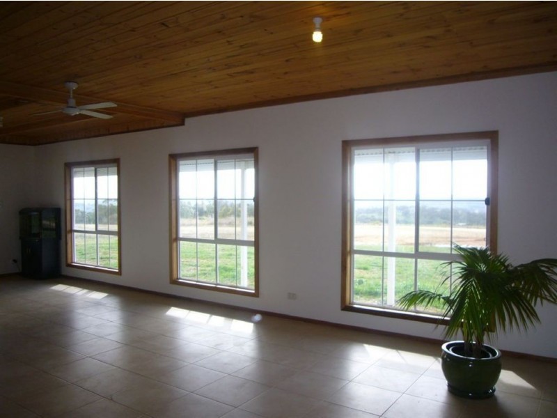 Lot 1998 Emu Rock Road, Clare SA 5453
