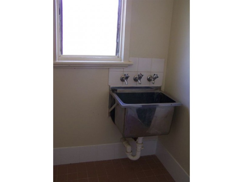 12 Giles Street, Crystal Brook SA 5523