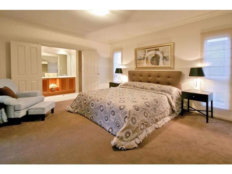 5 Arthur Lemon Drive, Underdale SA 5032