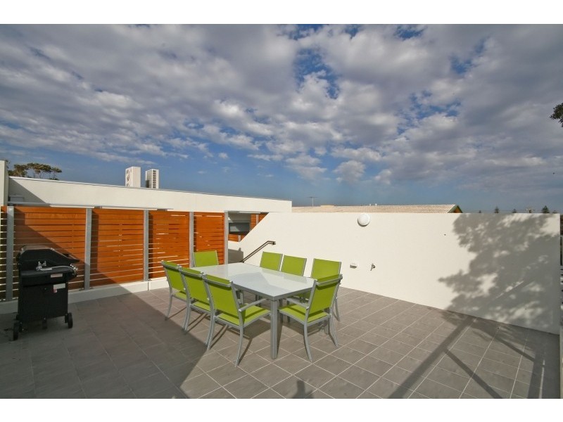 5/10 Moseley Street, Glenelg SA 5045