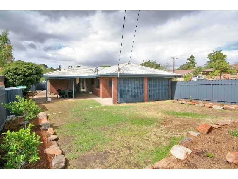 43 Fountain Valley Drive, Happy Valley SA 5159